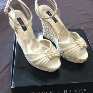 White House Black Market Juliet1 shoes